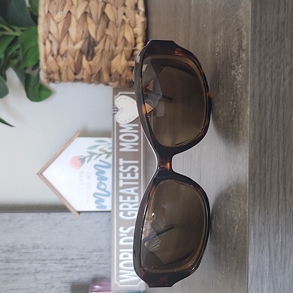 Sunglasses - Picture 1 of 2